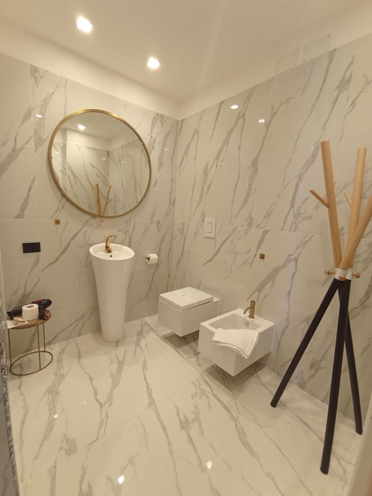 President Plaza Vip Suite Spa By Babylon Stay 나폴리 외부 사진