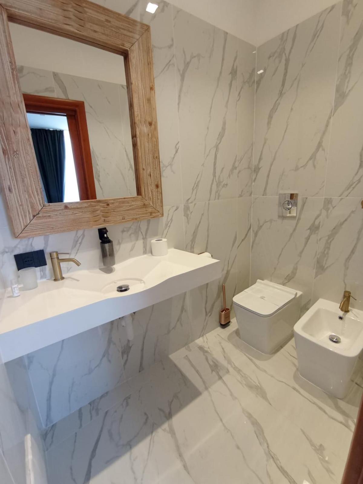President Plaza Vip Suite Spa By Babylon Stay 나폴리 외부 사진